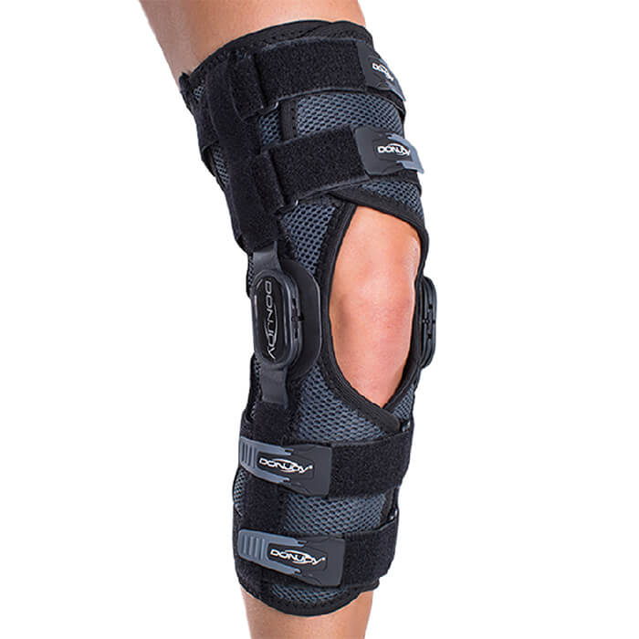 Фото Регулируемый ортез Donjoy 3497 для коленного сустава Playmaker 2 Wrap
