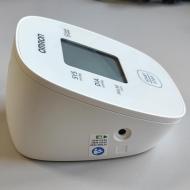 Фото4 Автоматический тонометр OMRON M1 Basic (HEM-7121J-AF)